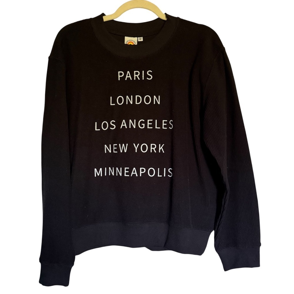 Boat House Apparel World Traveler Black White Ribbed Sweatshirt‎ Size Medium
